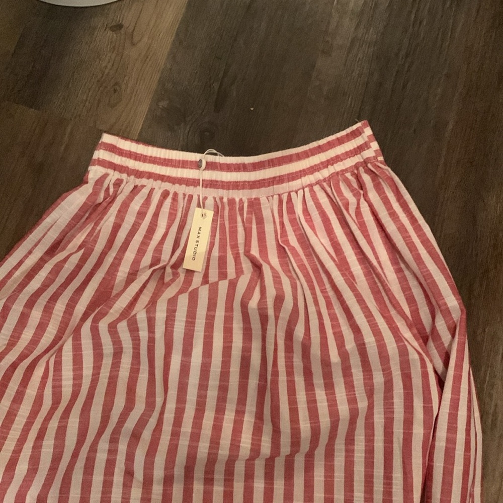 Max Studio hi lo midi skirt. NWT. Retail 78 - Picture 6 of 6